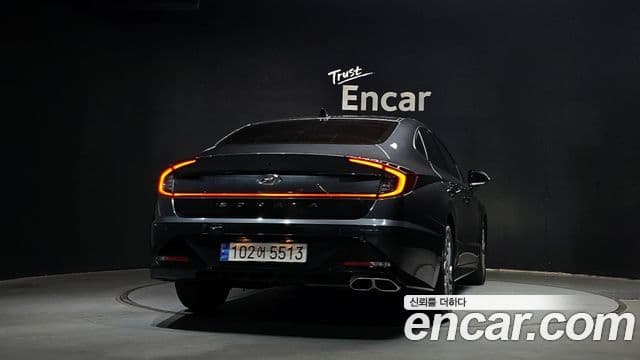 Hyundai Sonata 2022 — ფოტო 4/20