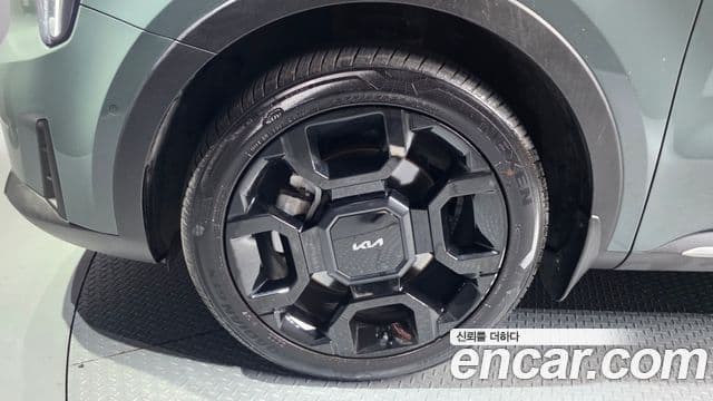 Kia Sorento 2023 — Photo 4/20