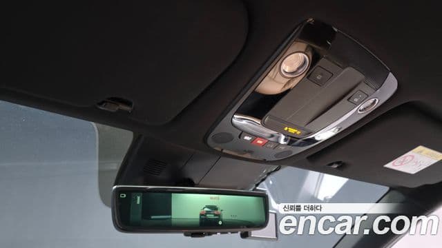 Kia Sorento 2023 — Photo 1/20