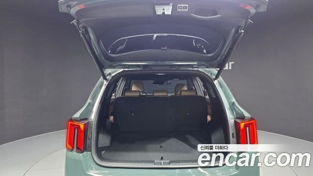 Kia Sorento 2023 — Photo 10/20