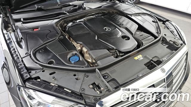 Mercedes-Benz S-Class 2018 — Photo 4/20