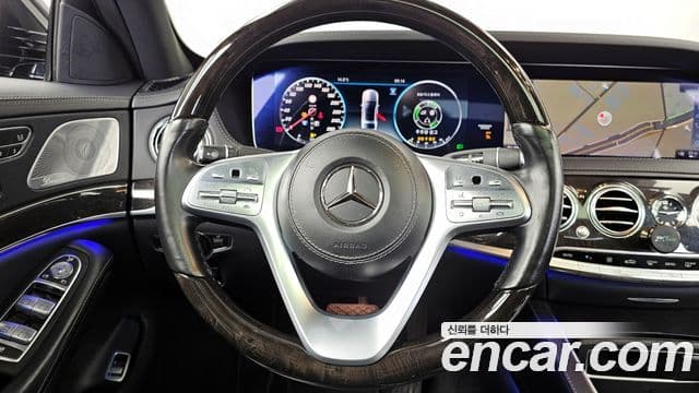 Mercedes-Benz S-Class 2018 — Photo 16/20