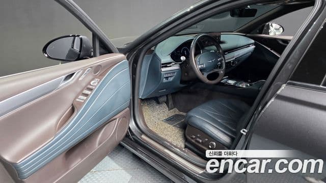 Genesis Electrified G80 2021 — ფოტო 10/20