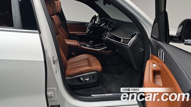 BMW X7 2022 — Şəkil 10/20