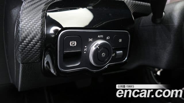 Mercedes-Benz A-Class 2020 — Şəkil 16/20