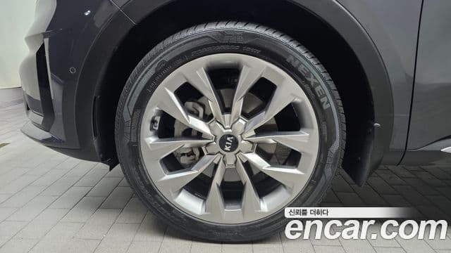 Kia Sorento 2021 — фото 5 из 20
