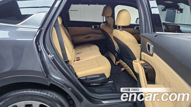Kia Sorento 2021 — ფოტო 12/20