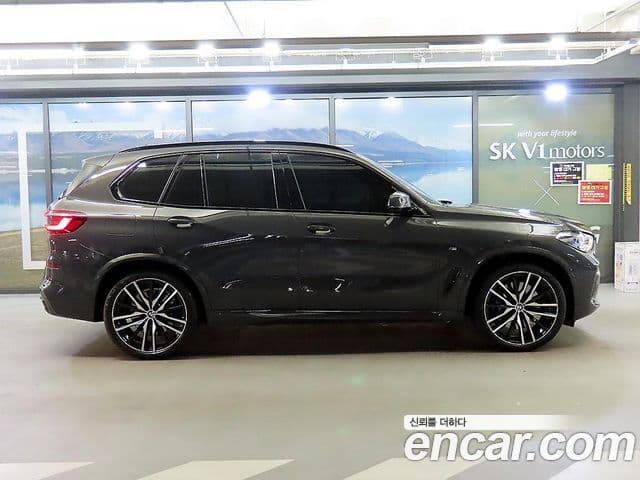 BMW X5 2022 — Photo 5/20