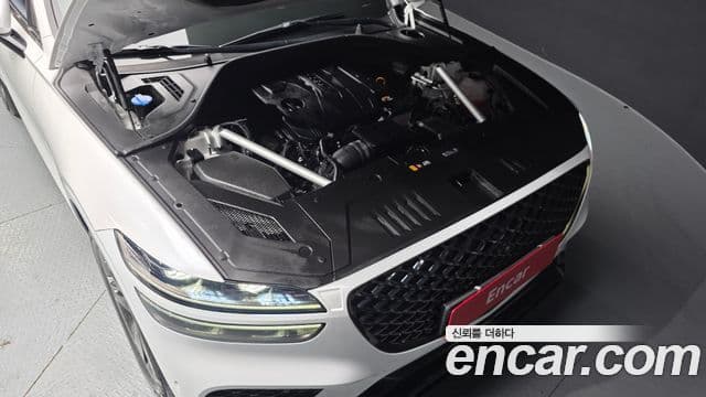 Genesis GV70 2021 — ფოტო 6/20