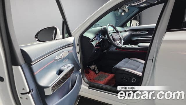 Genesis GV70 2021 — ფოტო 10/20