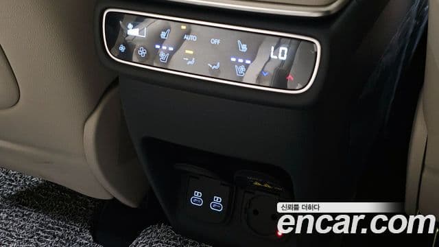 Genesis GV80 2024 — ფოტო 17/20