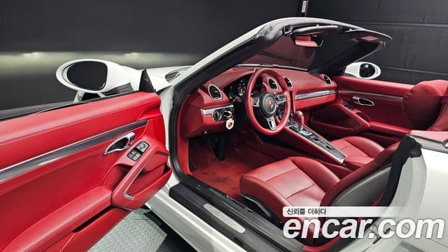 Porsche 718 Boxster 2019 — ფოტო 10/20
