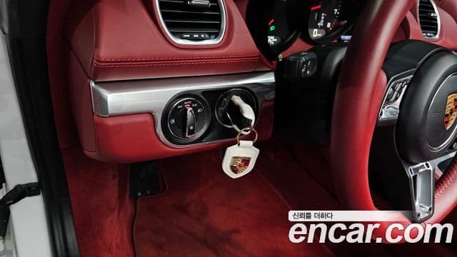 Porsche 718 Boxster 2019 — ფოტო 16/20