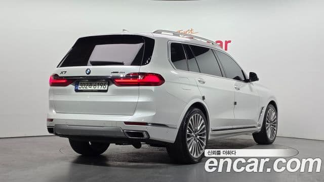 BMW X7 2021 — ფოტო 2/20