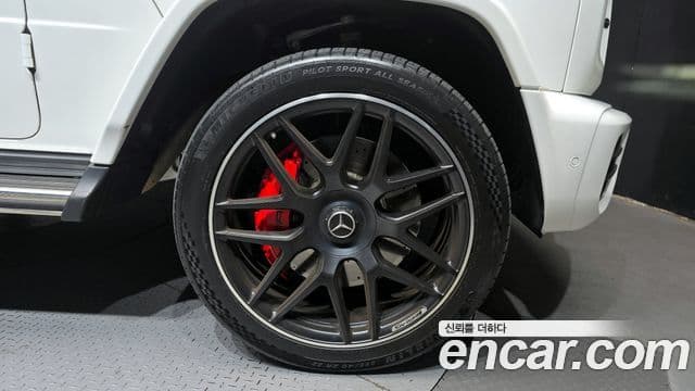 Mercedes-Benz G-Class 2021 — Фото 5/20
