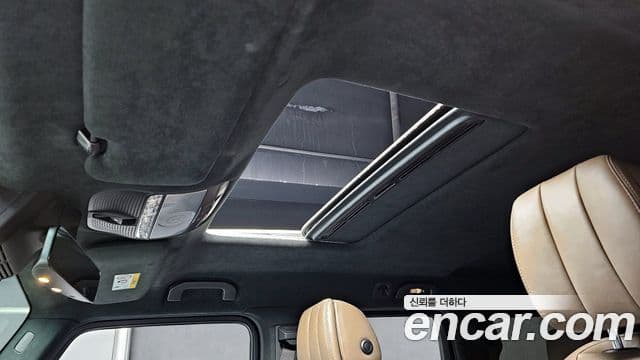 Mercedes-Benz G-Class 2021 — Фото 18/20