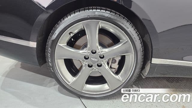 Genesis Electrified G80 2022 — ფოტო 4/20
