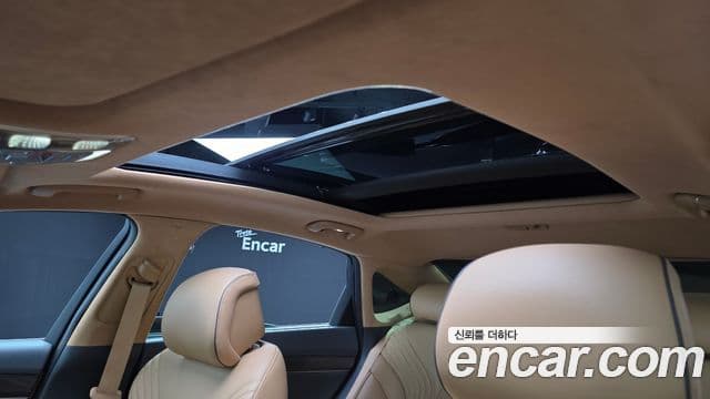 Genesis Electrified G80 2022 — ფოტო 17/20