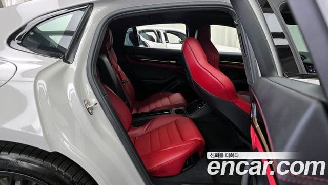 Porsche Panamera 2025 — Şəkil 12/20