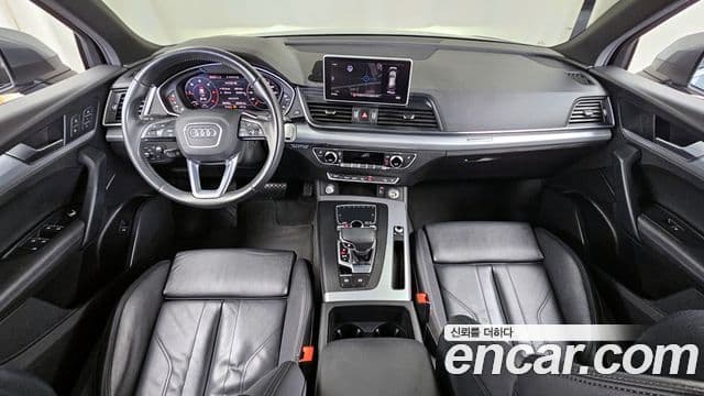 Audi Q5 2020 — Şəkil 7/20
