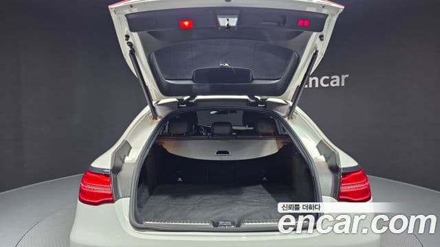 Mercedes-Benz GLC-Class 2018 — Şəkil 20/20