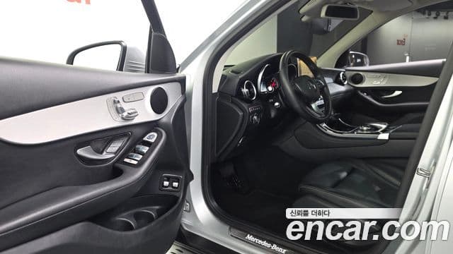 Mercedes-Benz GLC-Class 2019 — ფოტო 10/20
