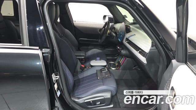 Mini Cooper S 2025 — ფოტო 10/20