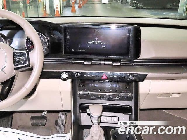 Kia Carnival 2021 — Şəkil 11/20