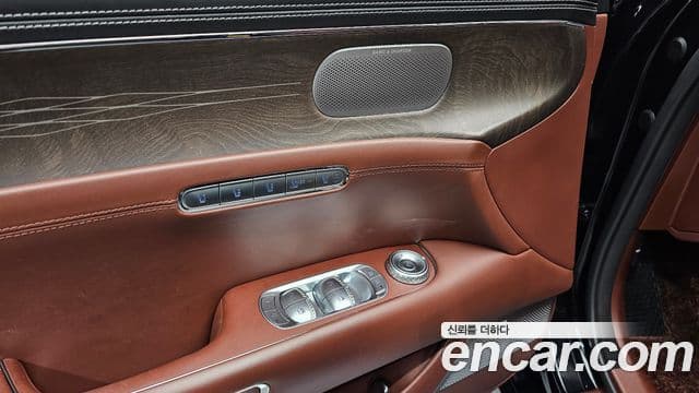 Genesis G90 2022 — Şəkil 16/20