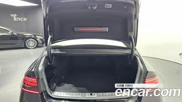Genesis G90 2022 — ფოტო 20/20