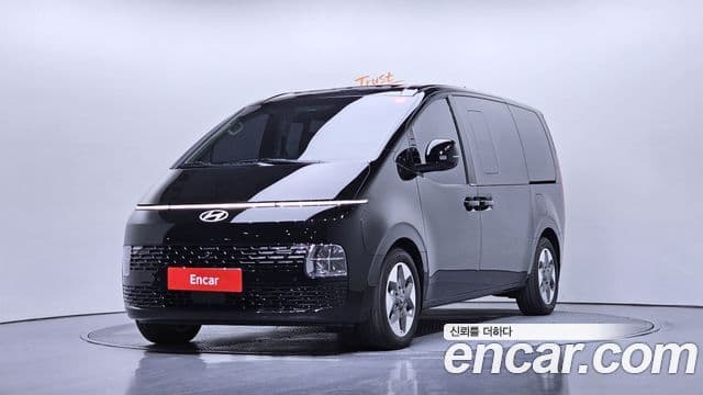 Hyundai Staria 2024 — Фото 1/20