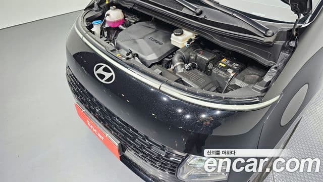 Hyundai Staria 2024 — Фото 6/20