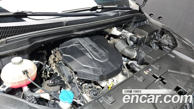 Kia Carnival 2021 — фото 6 из 20