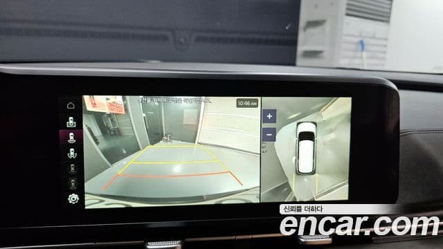 Kia Carnival 2021 — фото 15 из 20
