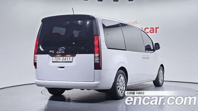 Hyundai Staria 2021 — Şəkil 2/20