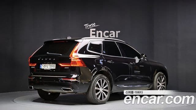 Volvo XC60 2021 — Şəkil 2/20