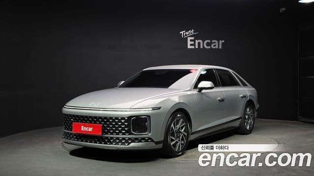 Hyundai Grandeur Hybrid 2024 — ფოტო 19/20
