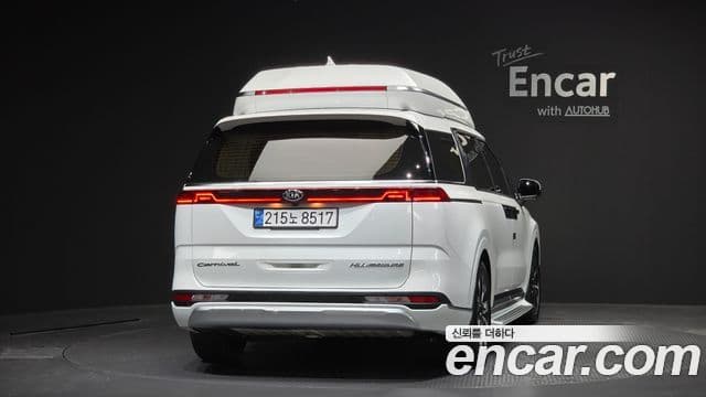 Kia Carnival 2021 — Фото 4/20