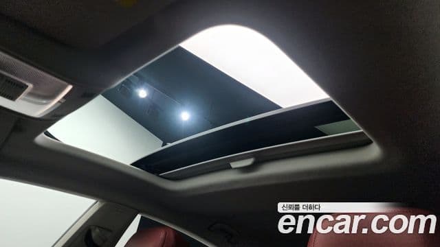 Volkswagen Arteon 2019 — Şəkil 18/20
