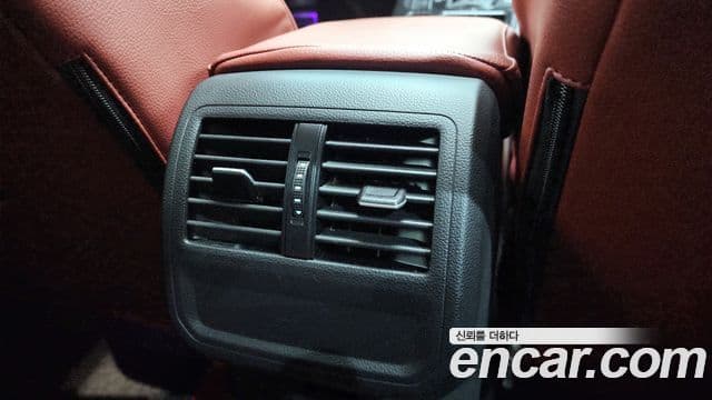 Volkswagen Arteon 2019 — Şəkil 19/20