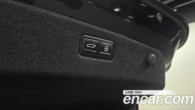 Kia The K9 2023 — Фото 20/20
