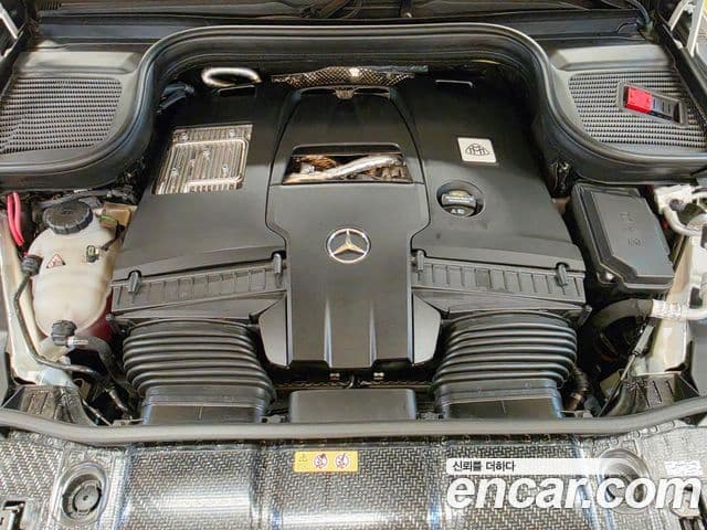Mercedes-Benz GLS-Class 2023 — ფოტო 13/20