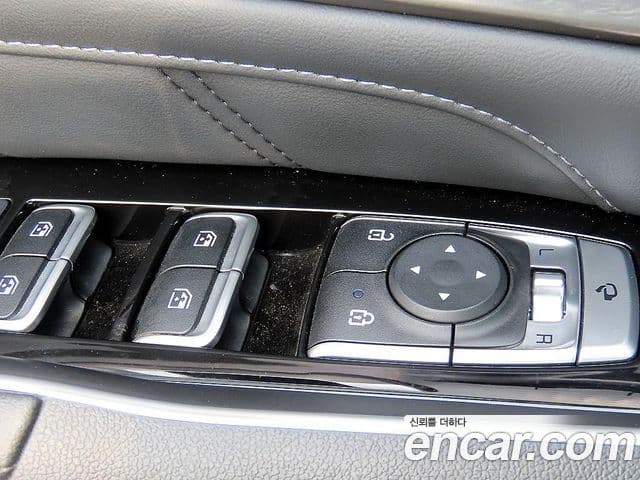 Kia Sorento 2020 — Şəkil 12/20