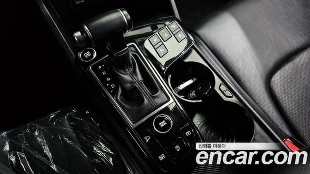 Kia Sportage 2022 — ფოტო 9/20