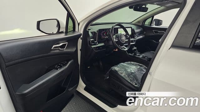 Kia Sportage 2022 — ფოტო 10/20