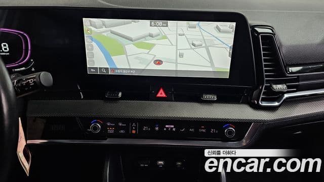 Kia Sportage 2022 — ფოტო 15/20