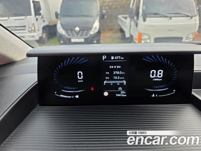 Hyundai Staria 2021 — ფოტო 6/19