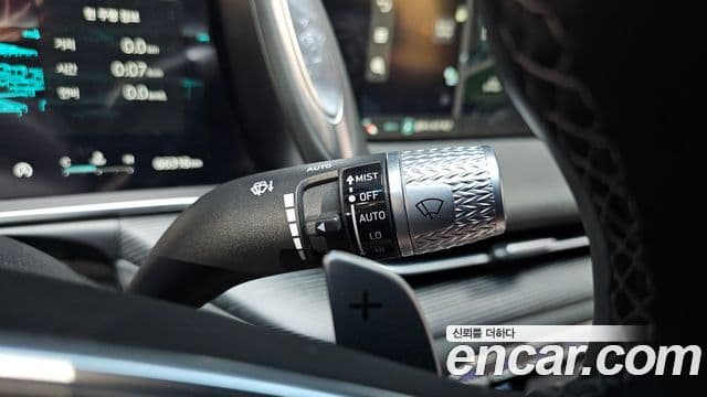 Genesis G90 2022 — ფოტო 18/20