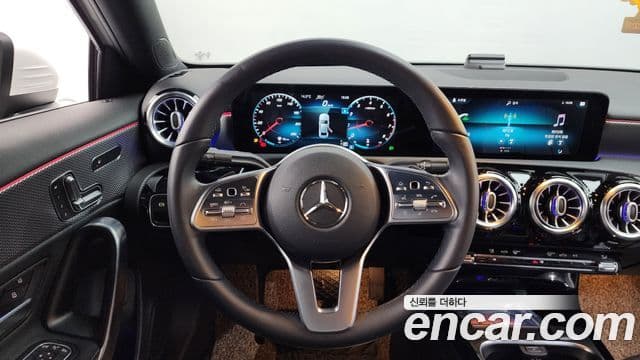Mercedes-Benz A-Class 2021 — ფოტო 13/20