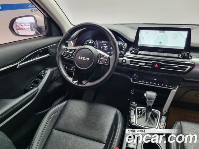 Kia Seltos 2022 — Şəkil 6/20